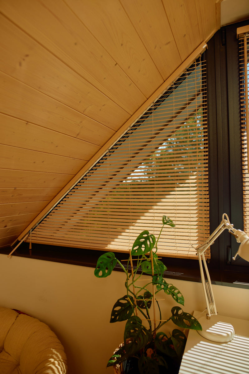 Why made-to-measure blinds don't come off the shelf